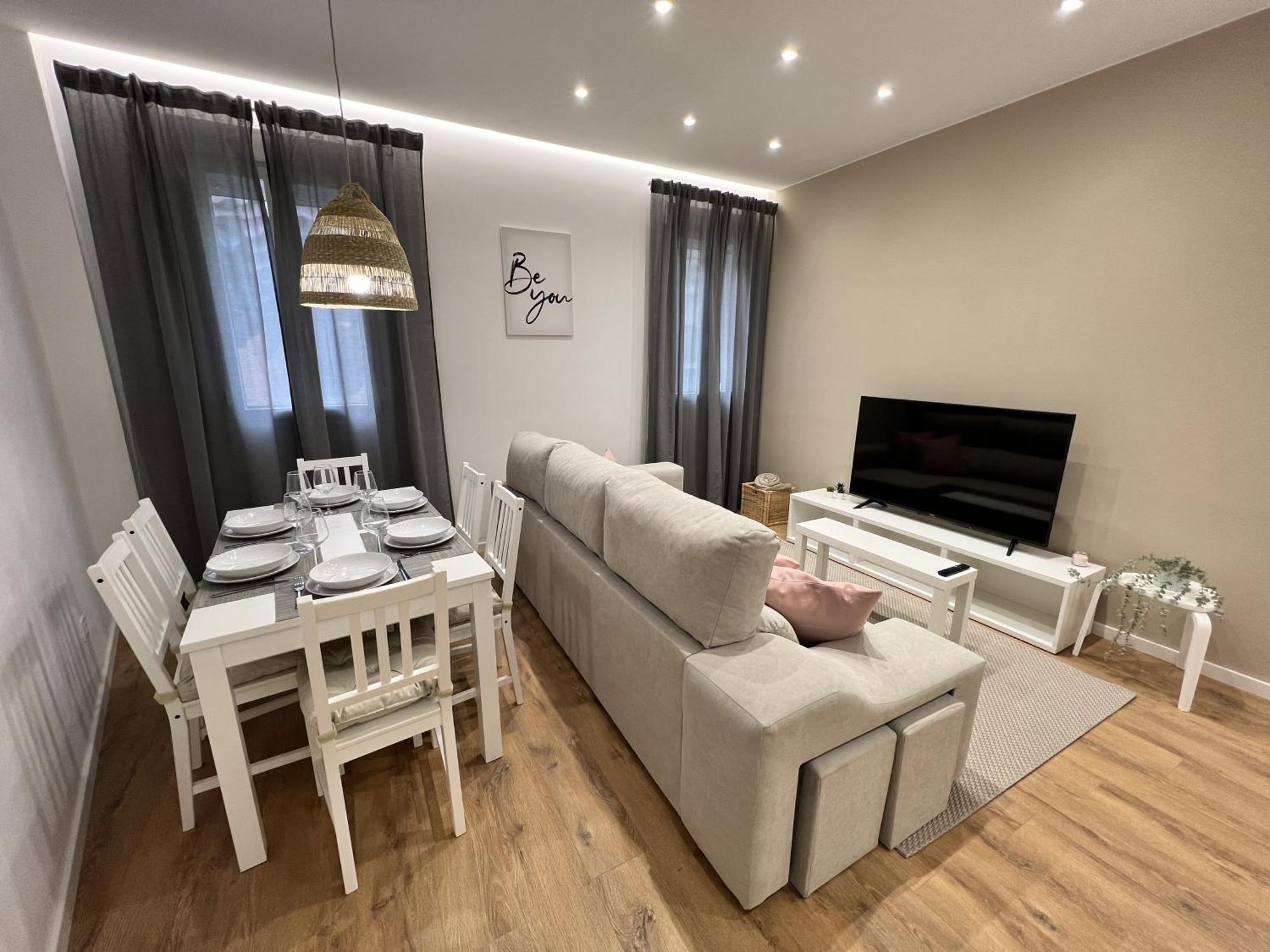 Apartamenticos Plaza Las Armas III Zaragoza Exteriér fotografie